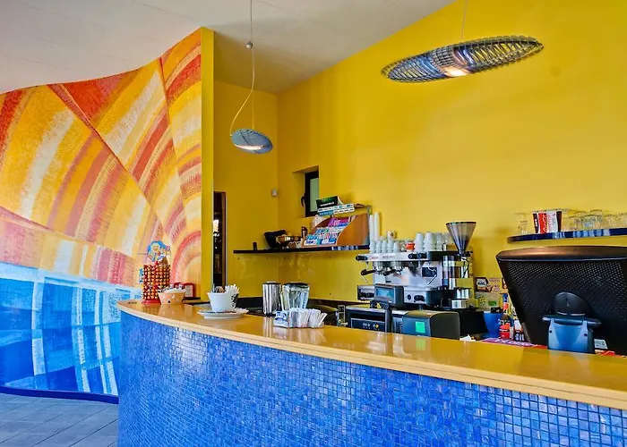 מלון Europa Village