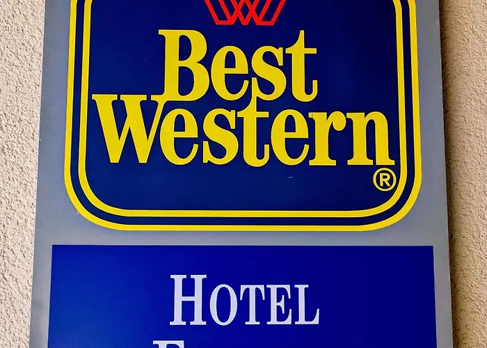 מלון Europa Village ג'וליאנובה