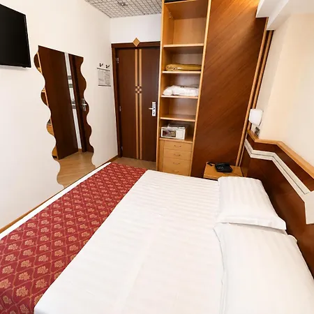 Europa Village Hotel 4*