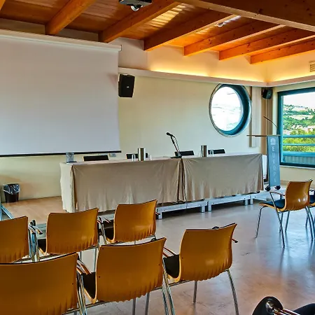 Europa Village Отель