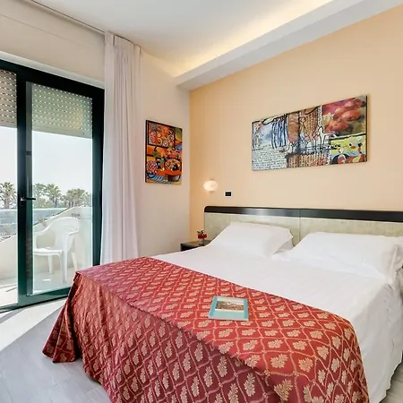 Hotel Europa Village 4*