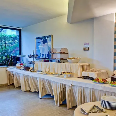 Отель Europa Village 4*
