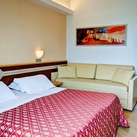 Europa Village 4* Джулианова