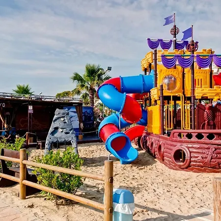 Отель Europa Village 4*