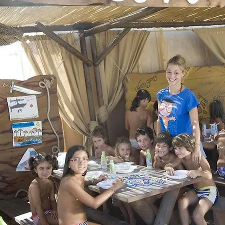 Europa Village جوليانوفا