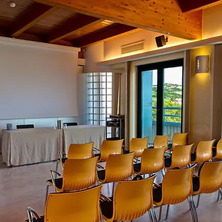 Europa Village فندق