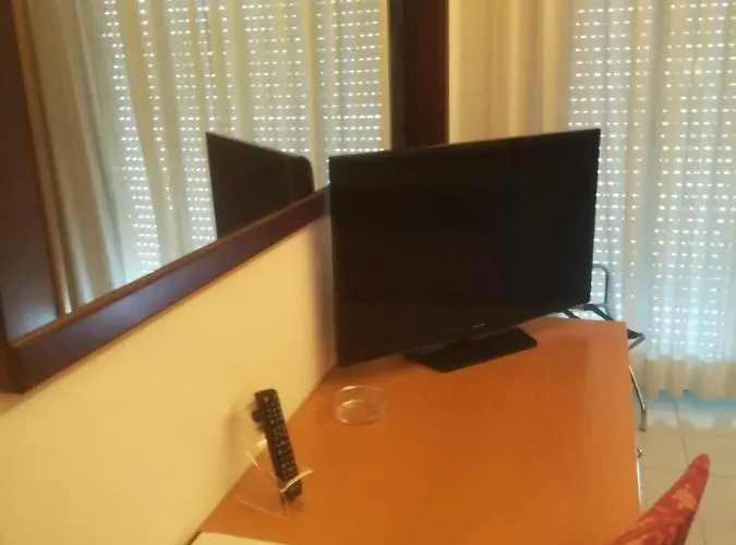 Отель Europa Village 4*