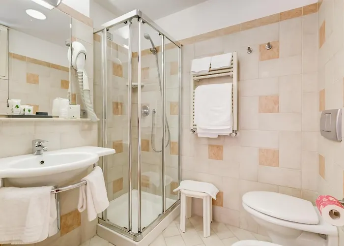 Europa Village Отель 4*